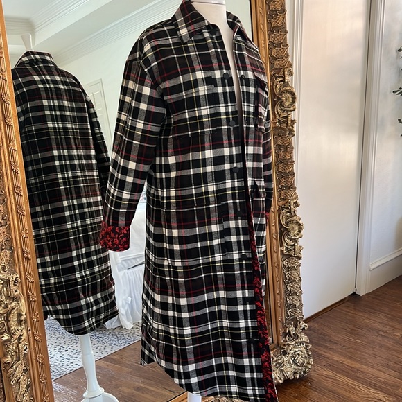 Alice + Olivia Women's White Zazie Plaid Printed Reversible Coat Jacket Size S - Picture 5 of 13